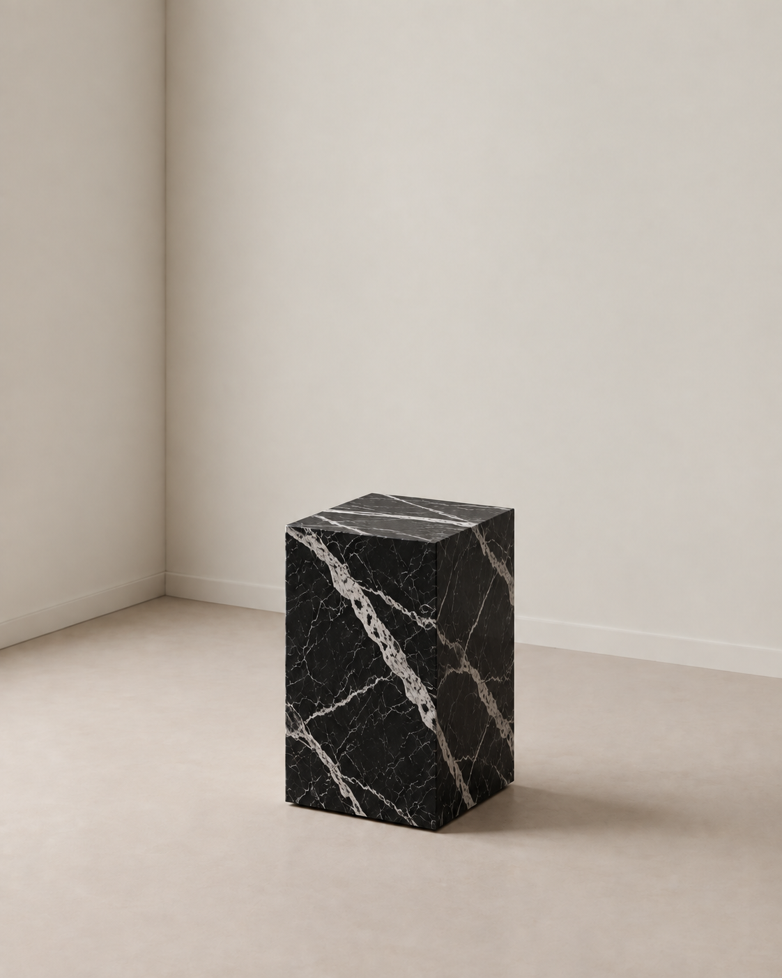 Nero Marquina Plinth